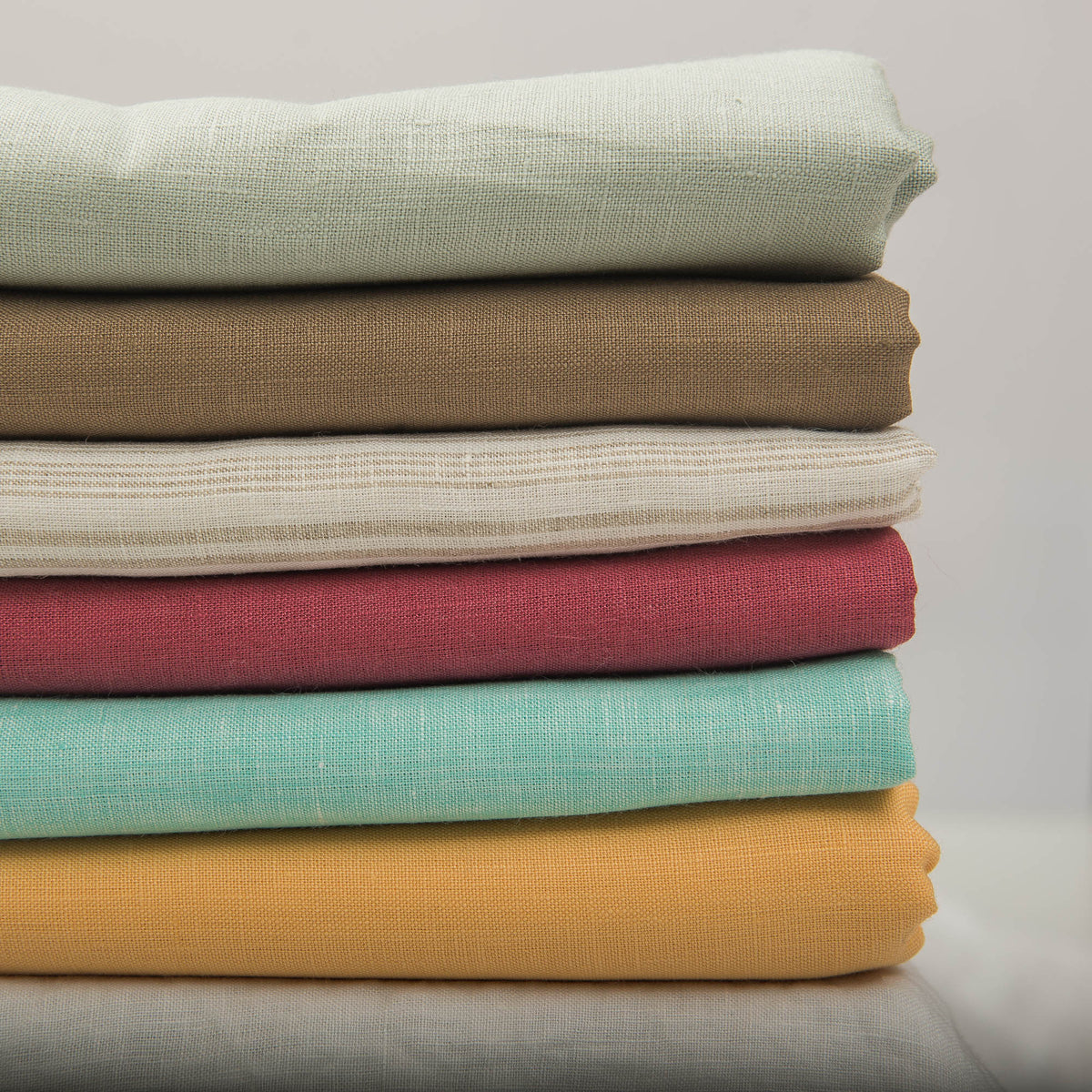 Linen Fabrics Remnant Sale Buy online from de Linum Australia