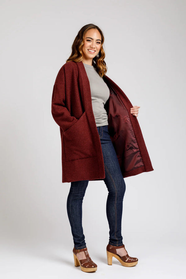 Hovea Curve multi-size sewing pattern for a loose-fit jacket & coat with multiple length options and deep angled pockets, ideal for light to medium-weight fabrics.