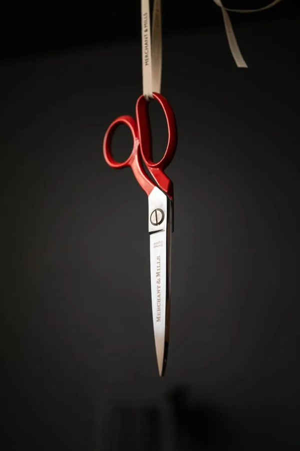 Merchant & Mills Red Extra Sharp 8" Scissors with chrome blades and red enamel handles for precision cutting