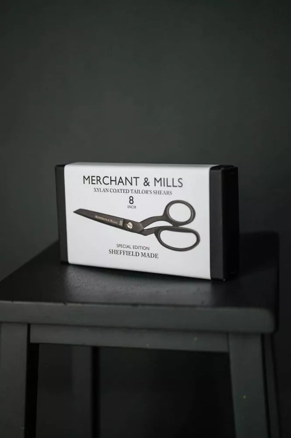 Merchant & Mills Xylan 8" Scissors, matt black non-stick shears for smooth and precise fabric cutting