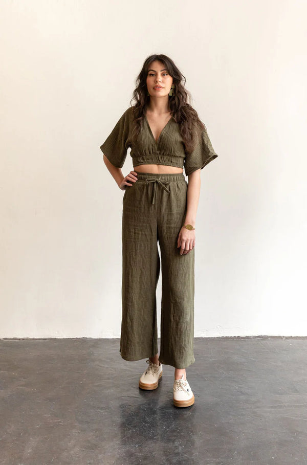 Saguaro Set Sewing Pattern – two-piece elastic waist pants & reversible V-neck top (XS–7X)