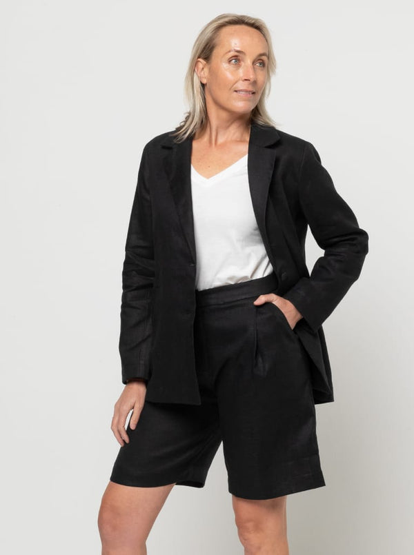 Sloane Woven Jacket Sewing Pattern – relaxed-fit single-breasted jacket with revere collar