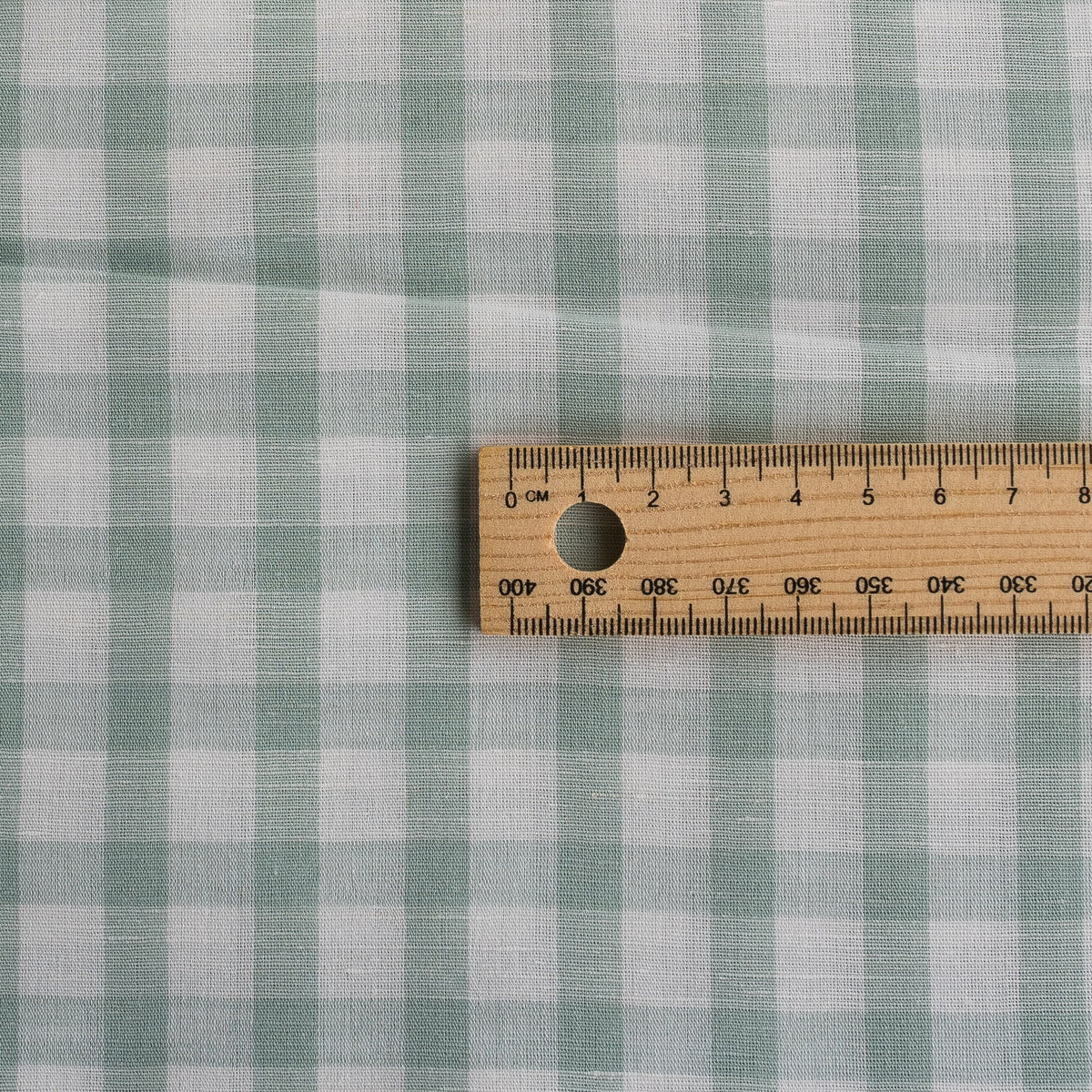 Buy Gumtree Gingham 100 Linen Fabirc de Linum