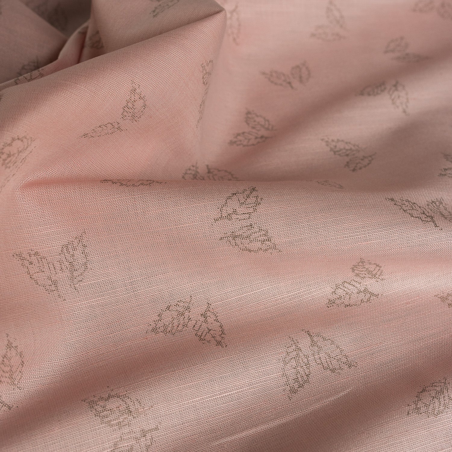 Brandy Rose Print Linen Blend Fabric