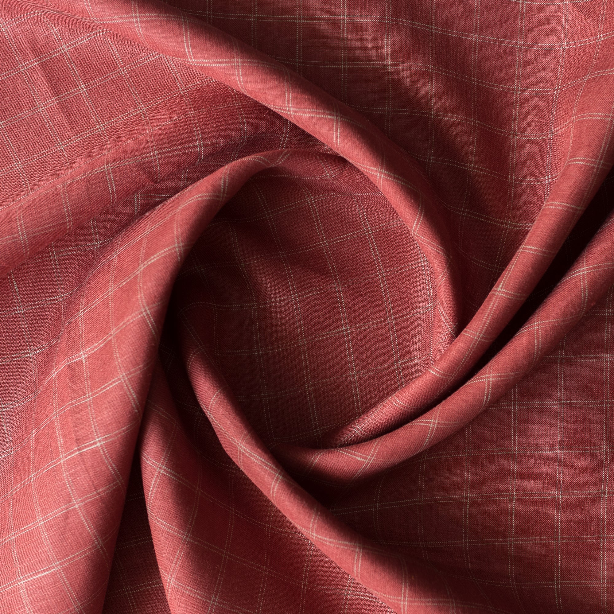 Checked Linen Pattern Red Sand Check 100% Linen Fabric – 130 GSM Yarn Dyed | de Linum